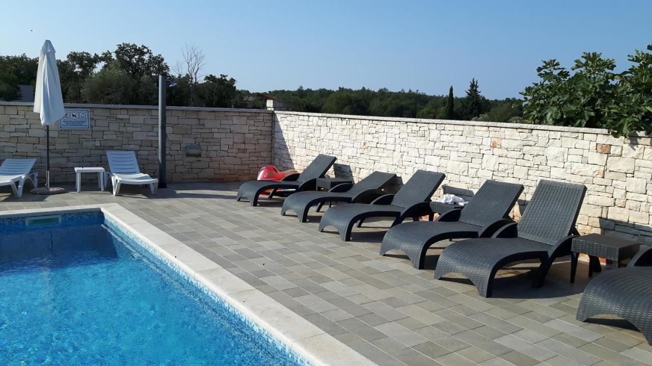 Apartments & Rooms Villa Adamovic Umag Exterior photo